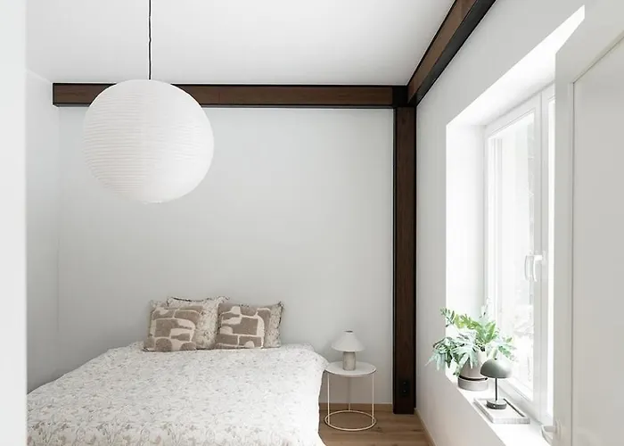 Charming Seaside Country Cottage *