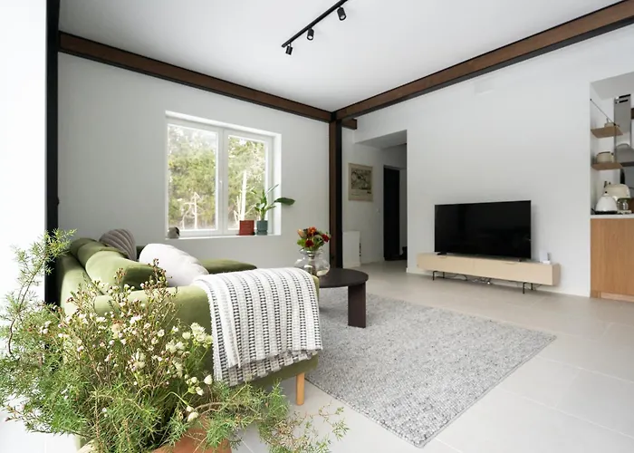 Nyaraló Charming Seaside Country Cottage